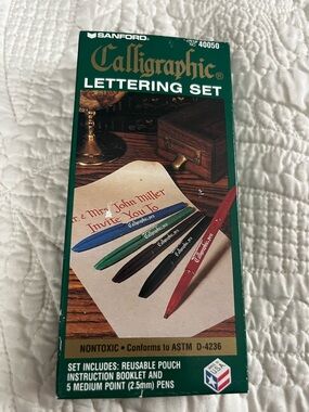 Sanford Calligraphic Lettering Set - 40050 Green Box